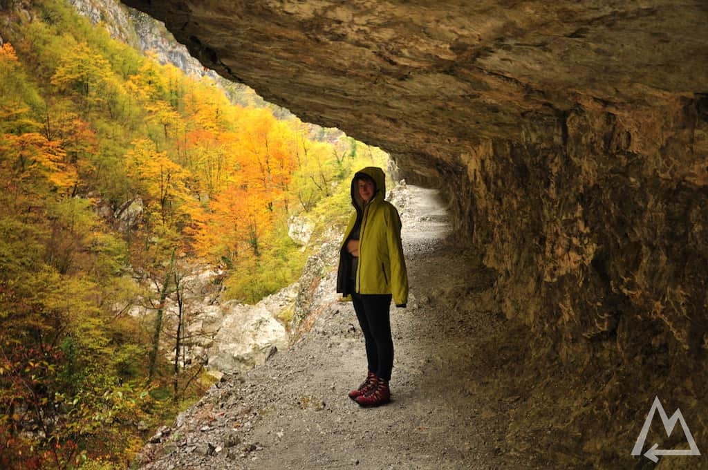 75% tunnel in Mrtvica Canyon in Montenegro